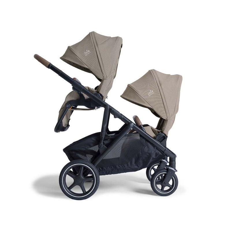 Carrinho duplo Versiti da Joie Sandstone pebble  360º Pro Truffle da Maxi Cosi 10